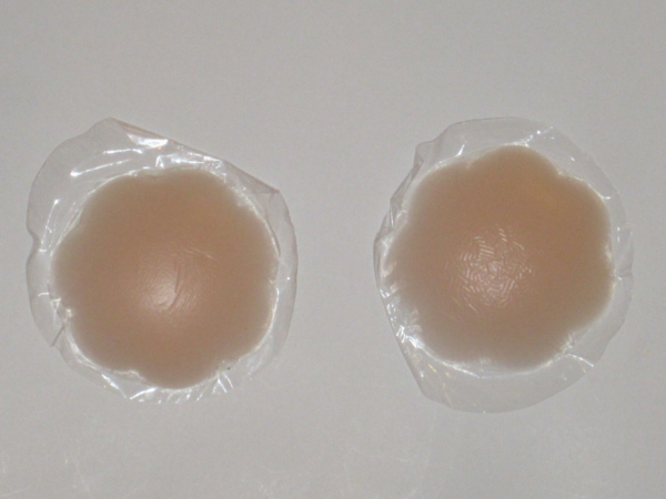 TAPA PEZONES DE SILICONA PETALOS - Image 3