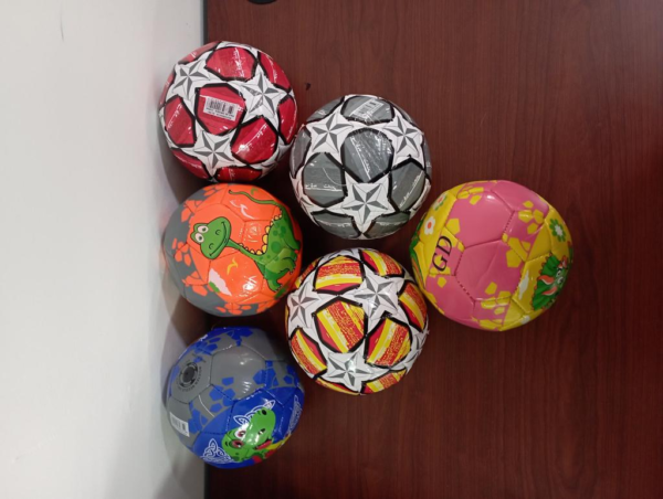 Mini Balones de fútbol - Image 2